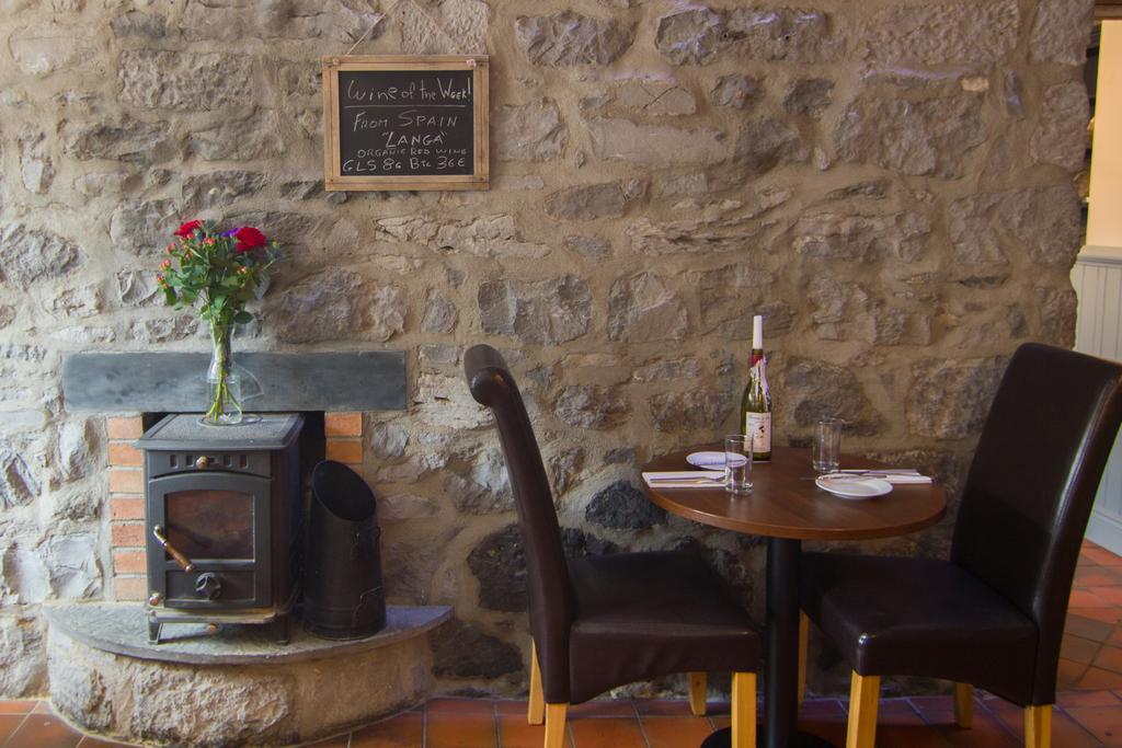 Armorica Hotel Oranmore Buitenkant foto